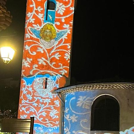 A Deux Pas Du Palais Des Festivals , Deux Pieces Dans Le Bas Du Quartier Historique Du Suquet A Cannes Apartment Luaran gambar