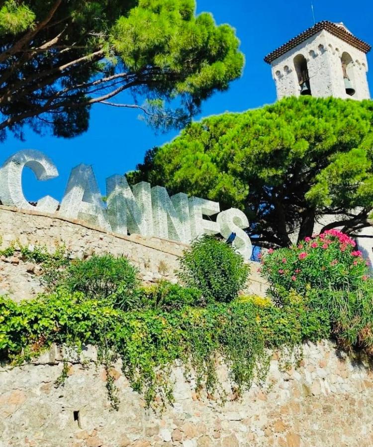 A Deux Pas Du Palais Des Festivals , Deux Pieces Dans Le Bas Du Quartier Historique Du Suquet A Cannes Apartment Luaran gambar